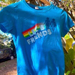 Size Medium PRIDE Soft Tshirt by Hot Topic EUC 🌈